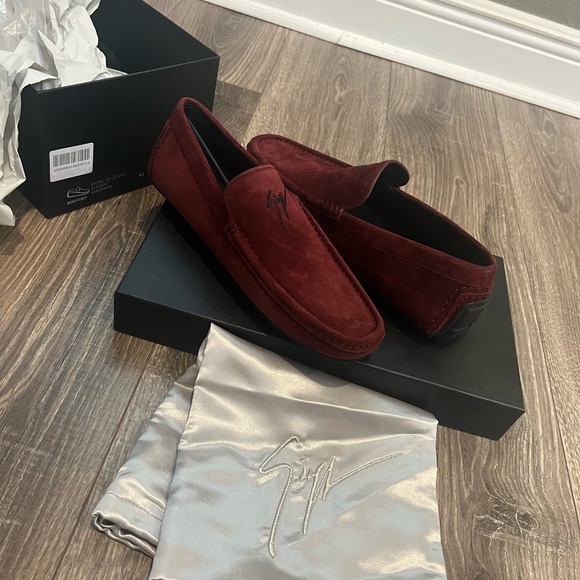 NWT Giuseppe Zanotti burgundy loafers size 41 - Picture 1 of 12